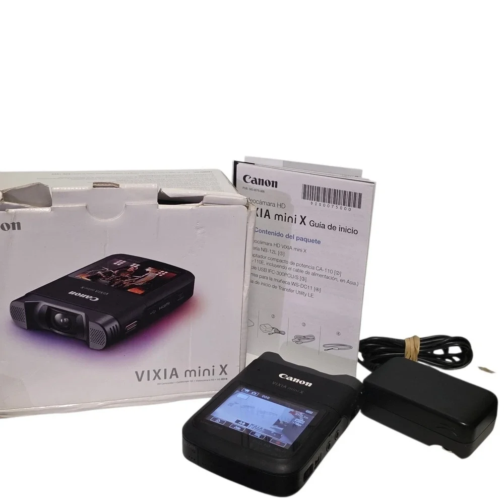 Canon Vixia Mini X Full HD Wi-Fi Camcorder 64GB SD Card‎ Charger